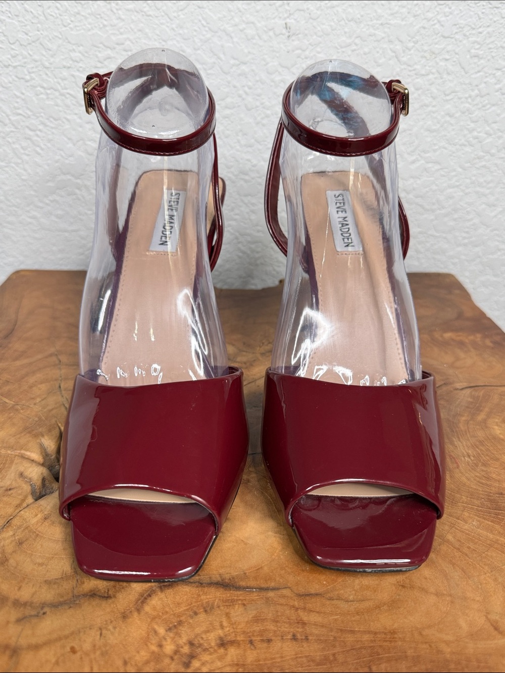 STEVE MADDEN LEESHA BURGUNDY PATENT ANKLE STRAP SQUARE TOE HEELS NWT SIZE 10 - Picture 3 of 14